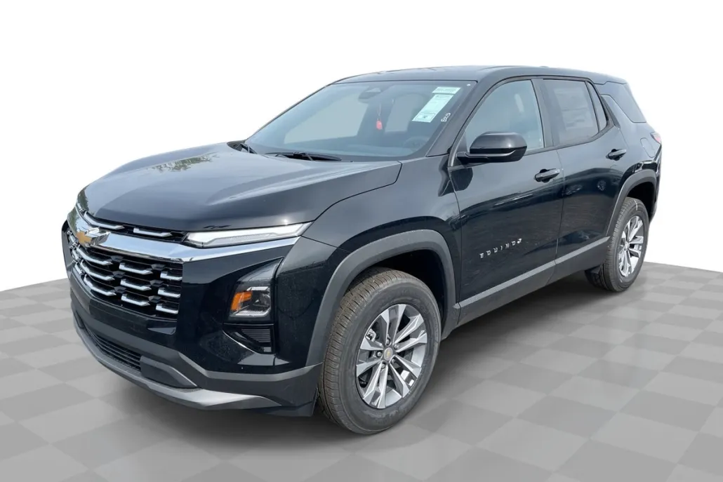 2026 Chevrolet Equinox LT photo 1