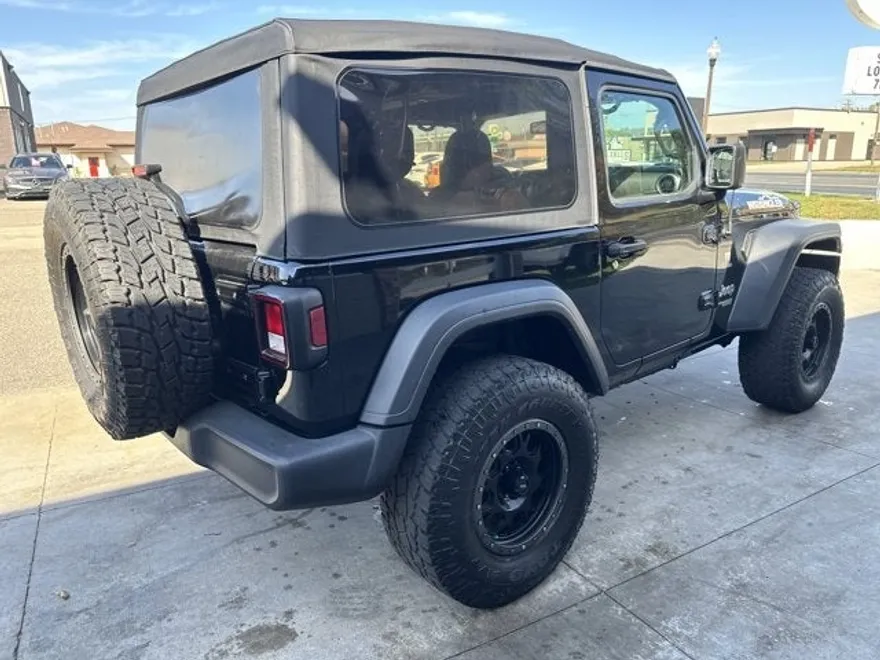 2019 Jeep Wrangler Sport S photo 1