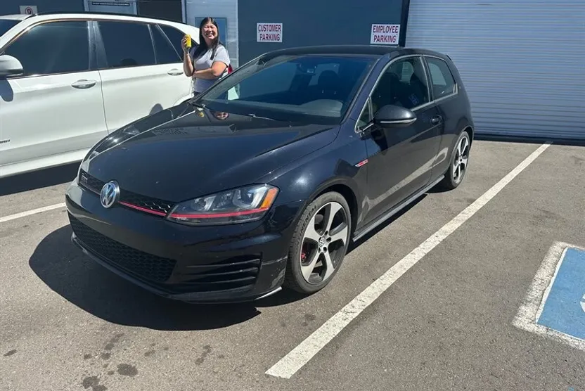 2015 Volkswagen Golf GTI S photo 1