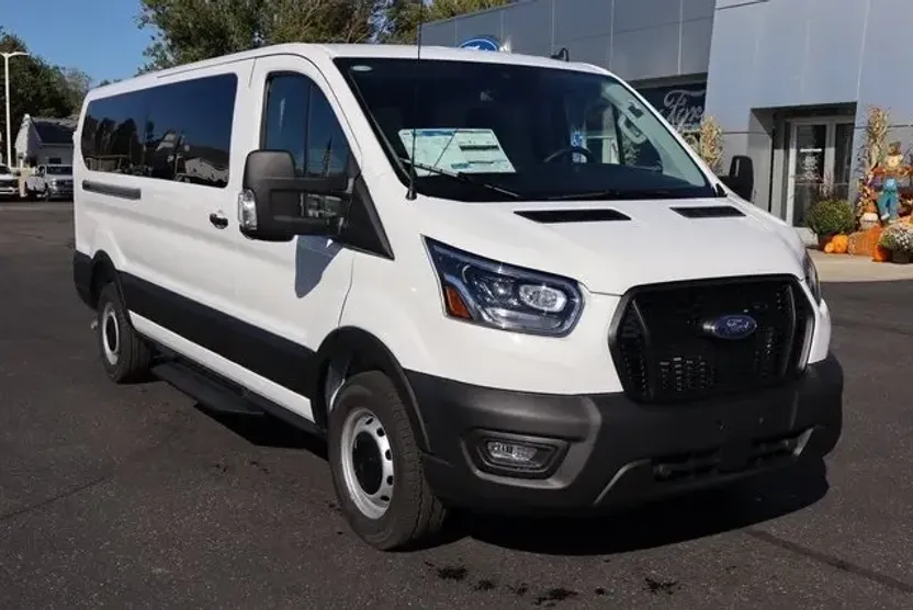 2025 Ford Transit photo 1