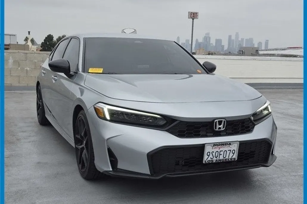 2025 Honda Civic Sport photo 1