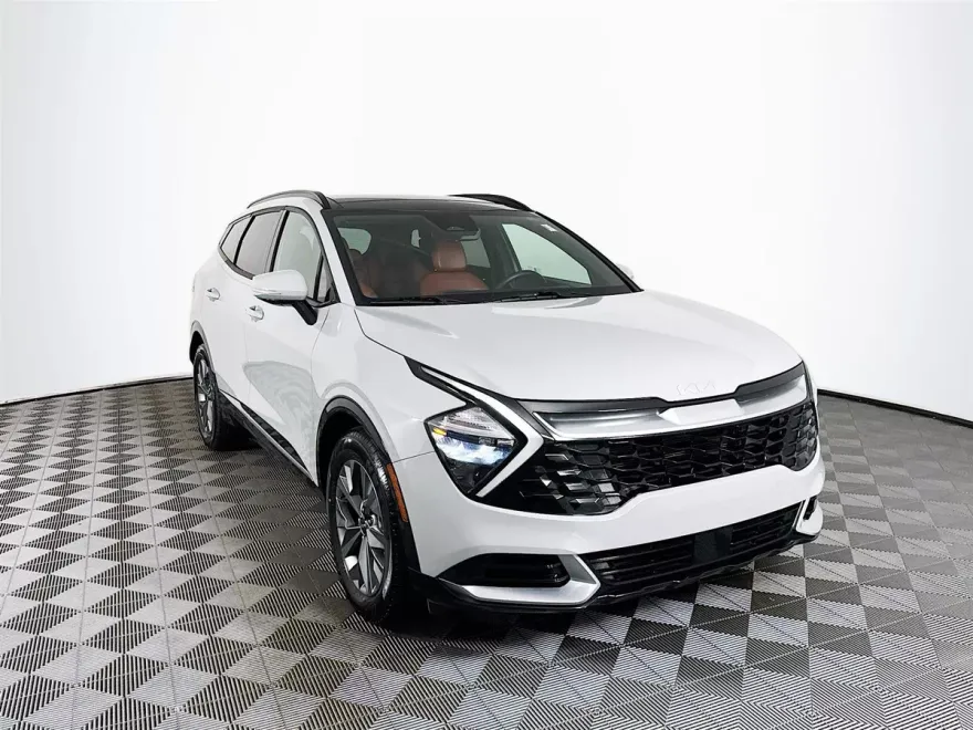 2023 Kia Sportage SX photo 1