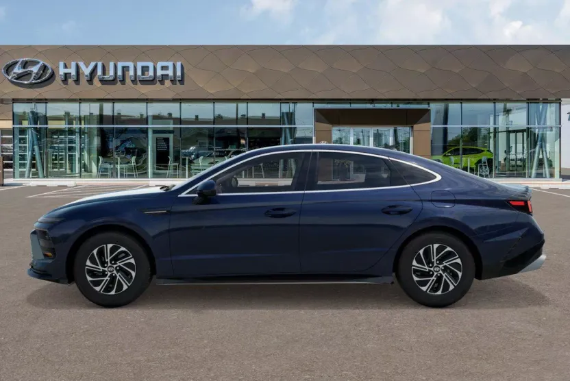 2026 Hyundai Sonata Hybrid Blue photo 1