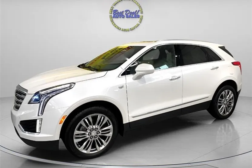 2017 Cadillac XT5 Premium Luxury photo 1