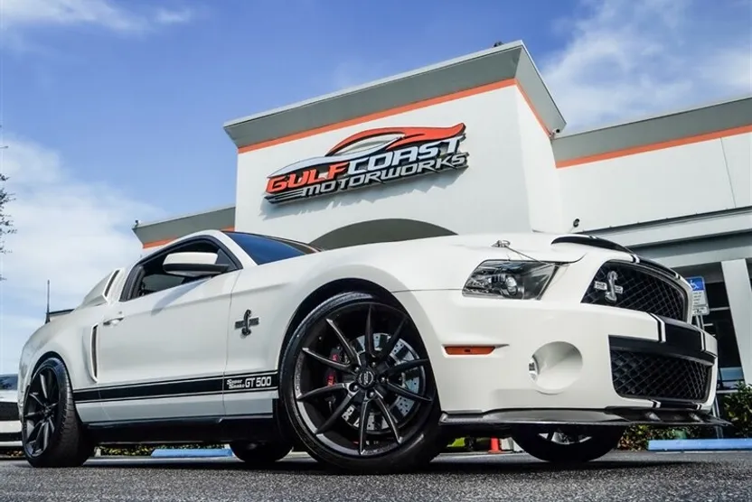2012 Ford Mustang Shelby GT500 photo 1