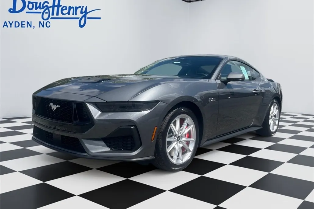 2025 Ford Mustang GT Premium photo 1