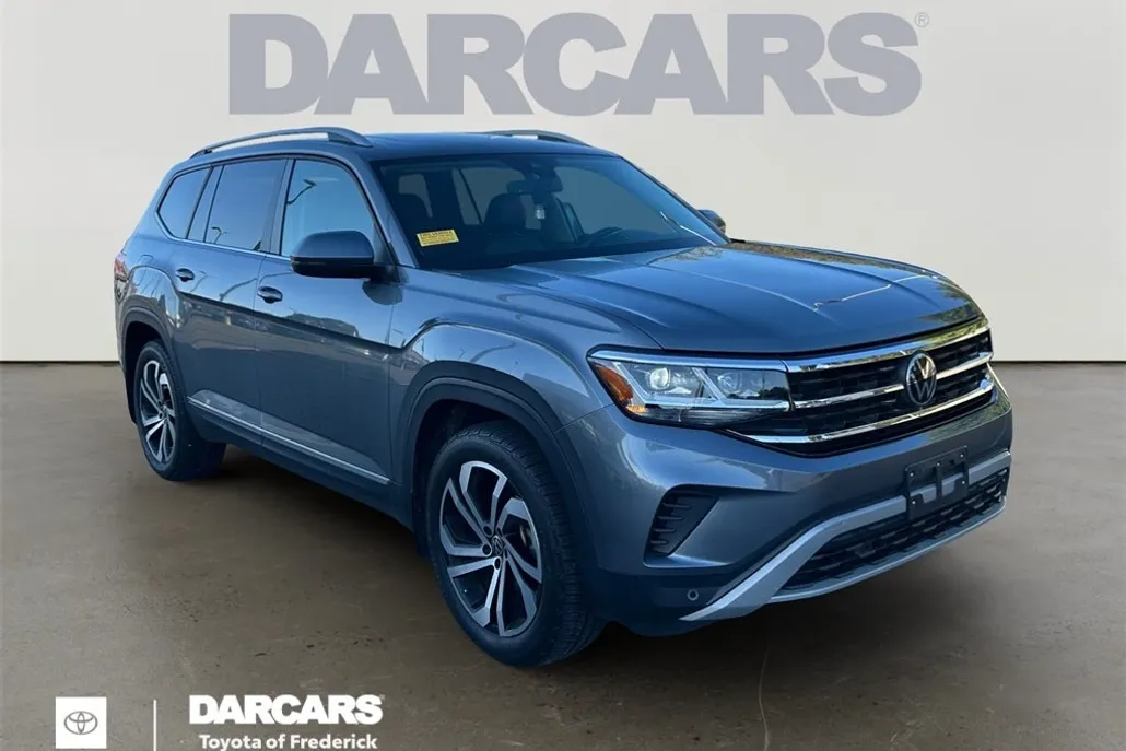 2022 Volkswagen Atlas SEL photo 1
