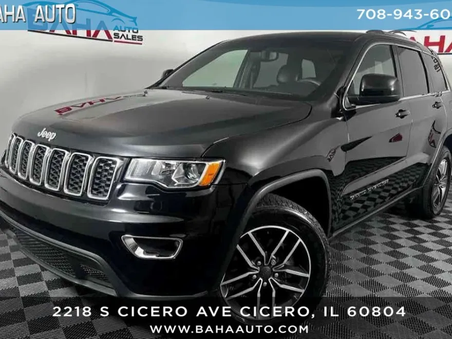 2019 Jeep Grand Cherokee Laredo E photo 1