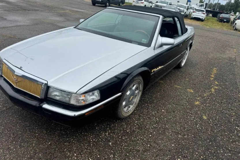 2001 Cadillac Eldorado ETC Coupe photo 1