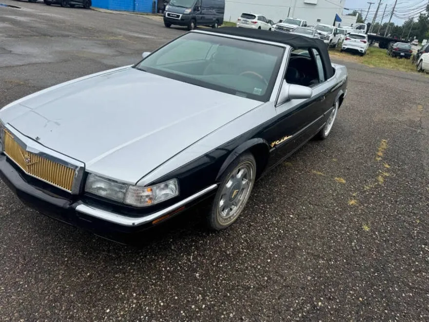 2001 Cadillac Eldorado ETC Coupe photo 1
