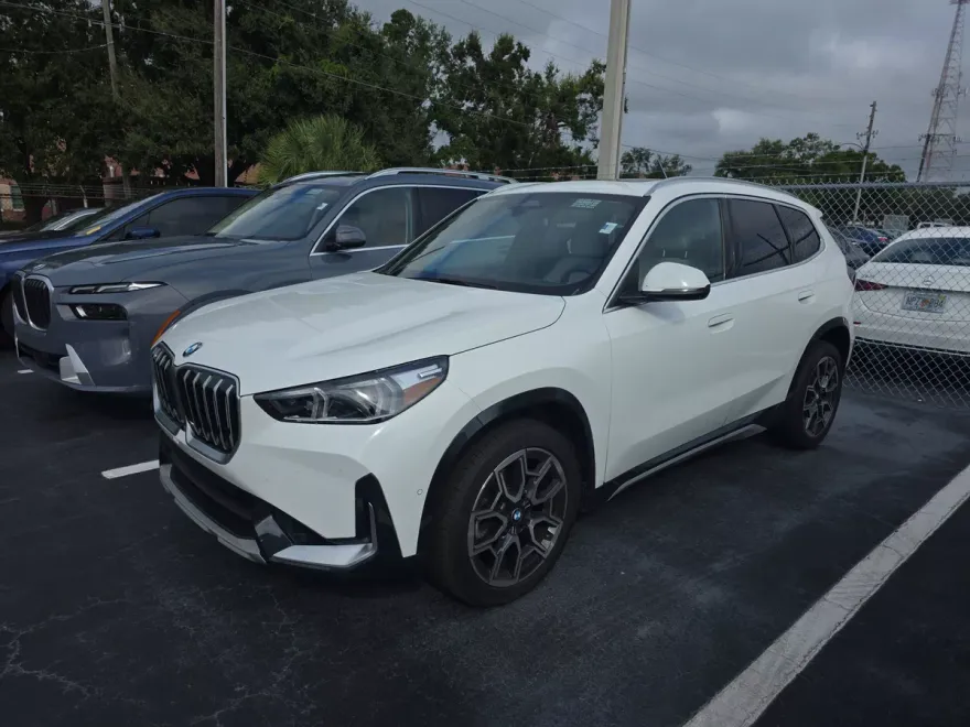 2025 Bmw X1 XDrive28i photo 1