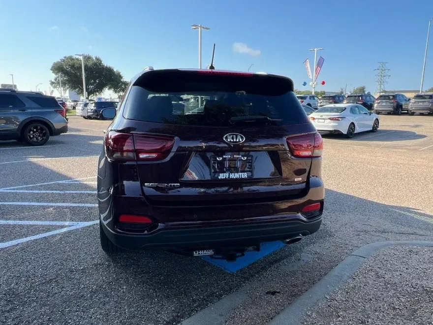 2020 Kia Sorento LX photo 1