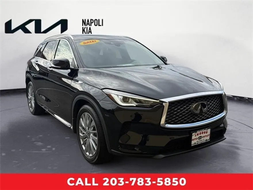 2023 Infiniti QX50 Luxe photo 1