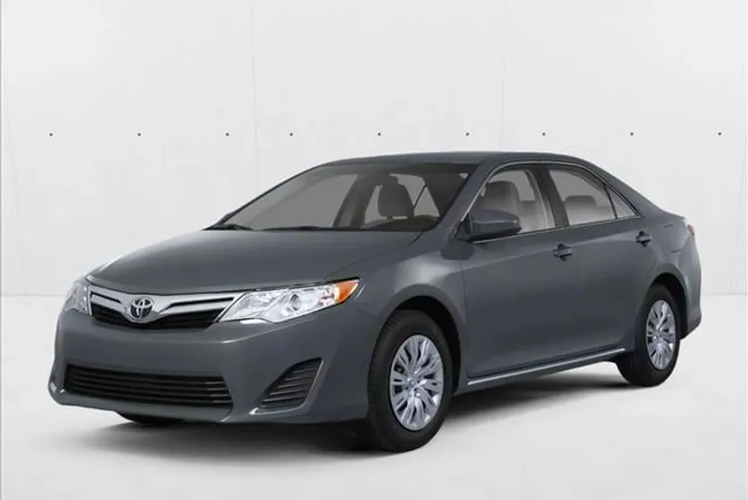 2012 Toyota Camry Hybrid LE photo 1