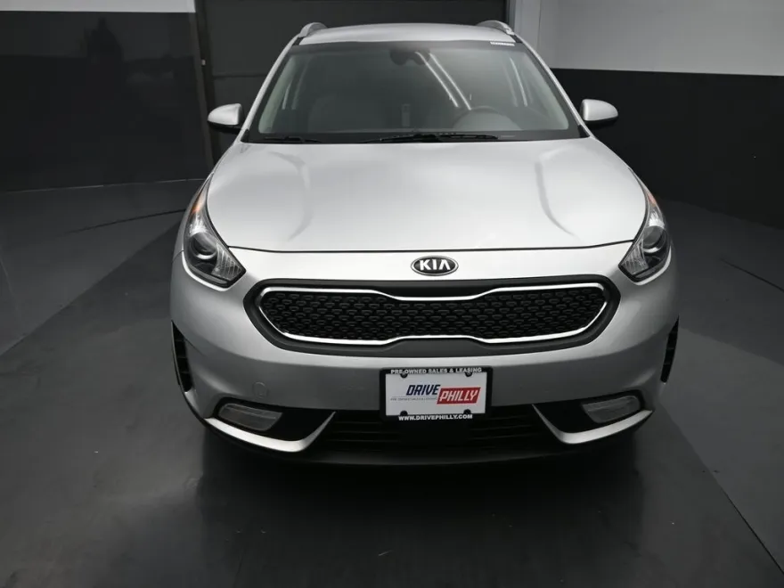 2019 Kia Niro LX photo 1