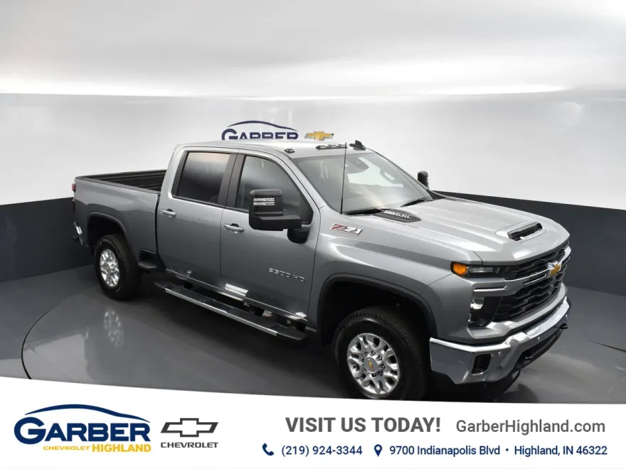 2025 Chevrolet Silverado 3500HD LT photo 1