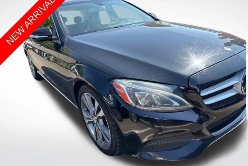 2015 Mercedes Benz C 300 Sedan photo 1