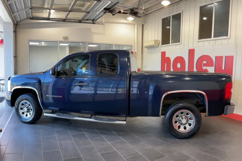 2010 Chevrolet Silverado 1500 Work Truck photo 1