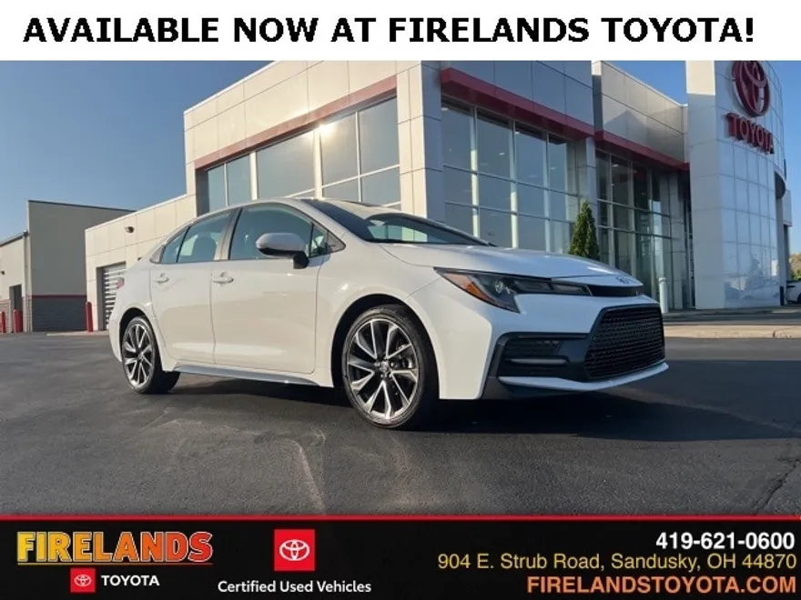 2022 Toyota Corolla SE photo 1