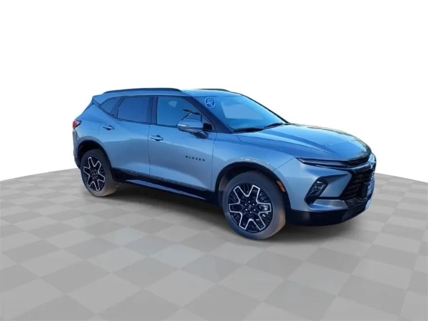 2023 Chevrolet Blazer RS photo 1