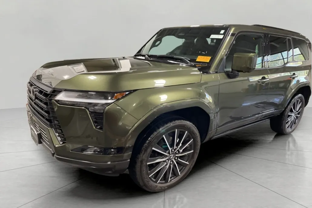 2024 Lexus GX 550 Luxury photo 1