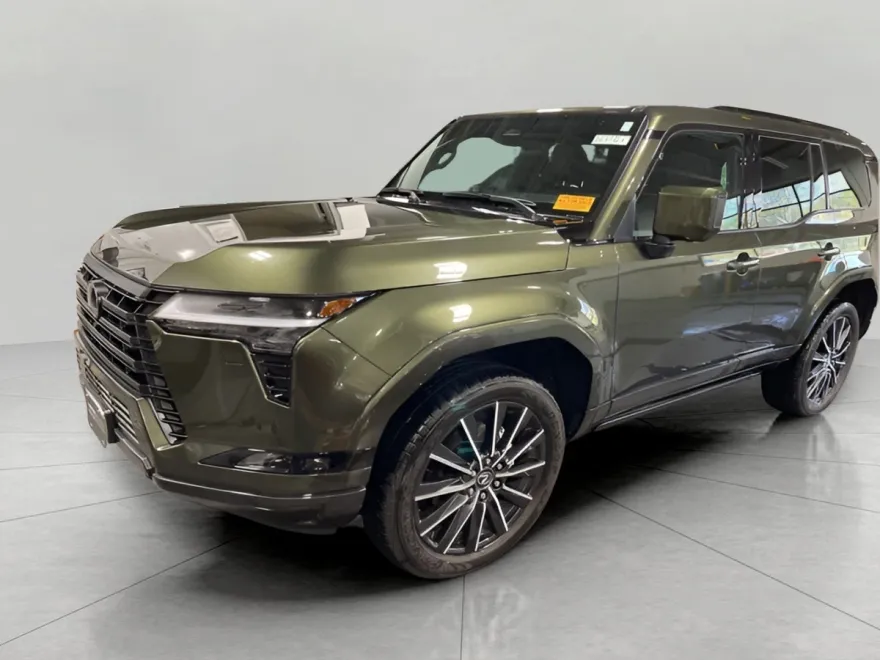 2024 Lexus GX 550 Luxury photo 1
