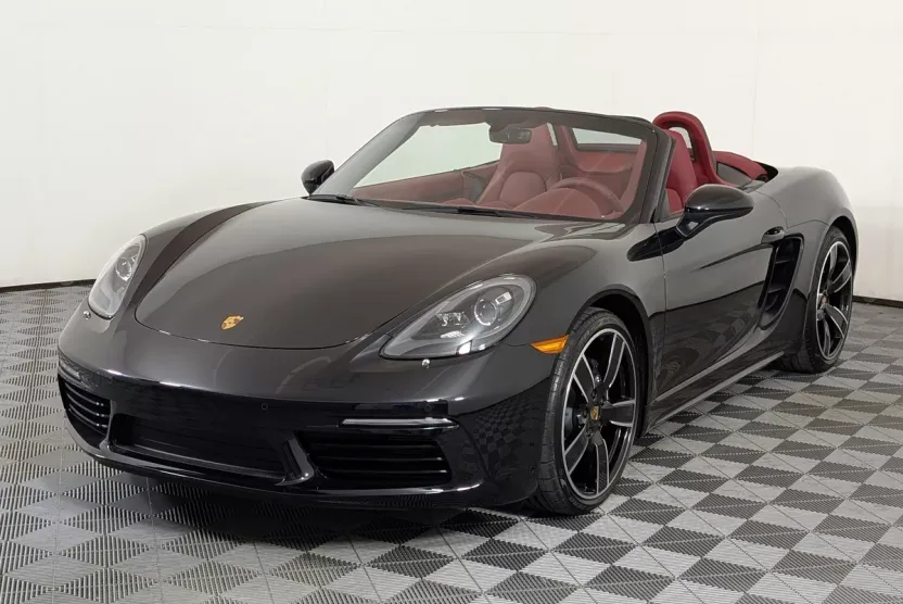 2025 Porsche Boxster Base photo 1