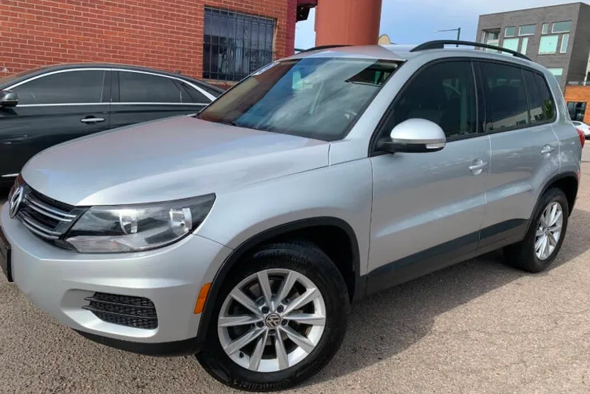 2018 Volkswagen Tiguan Limited photo 1