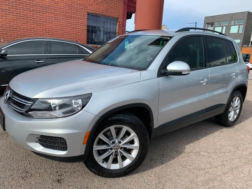 2018 Volkswagen Tiguan Limited photo 1