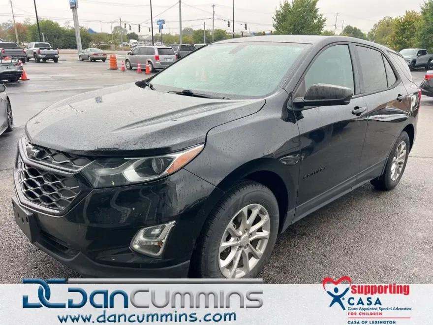 2019 Chevrolet Equinox LS photo 1