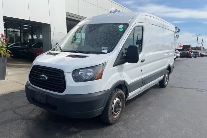 2019 Ford Transit photo 1