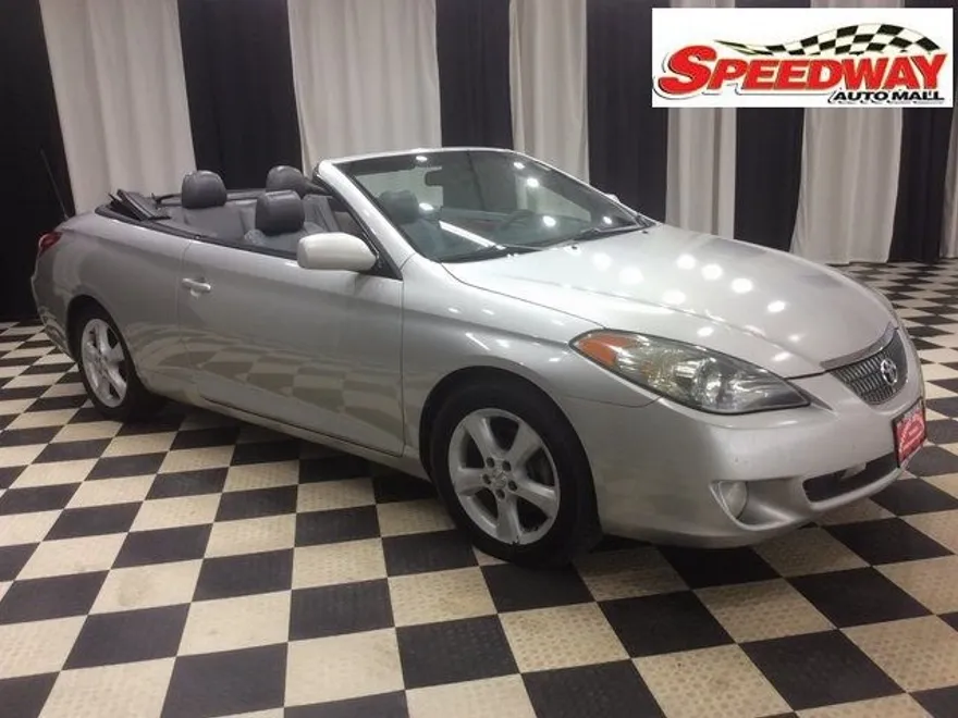 2005 Toyota Camry Solara SLE photo 1