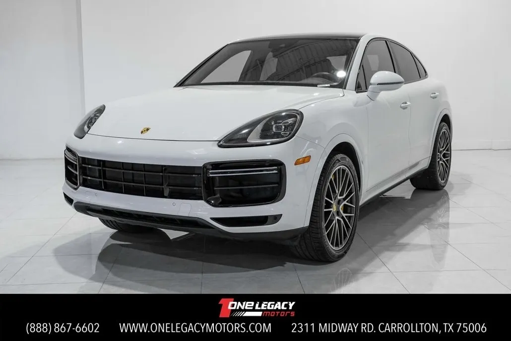 2020 Porsche Cayenne Coupe Turbo photo 1