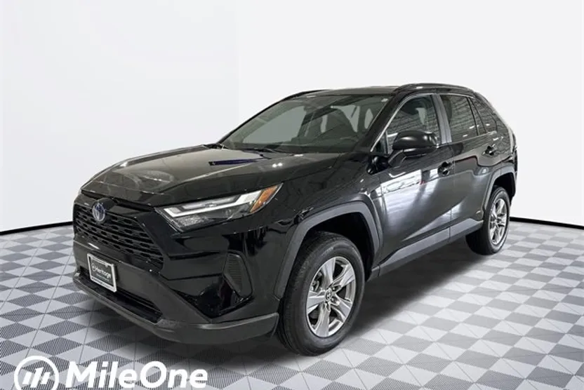 2024 Toyota RAV4 Hybrid LE Sport photo 1
