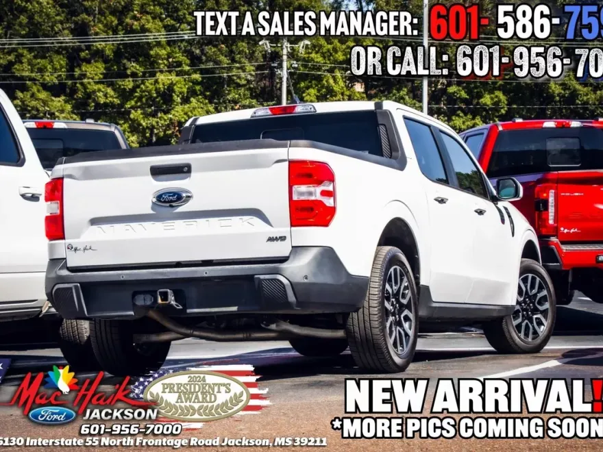 2022 Ford Maverick Lariat photo 1