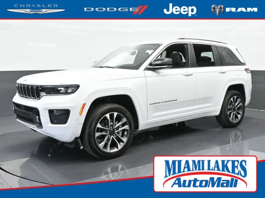 2024 Jeep Grand Cherokee Overland photo 1