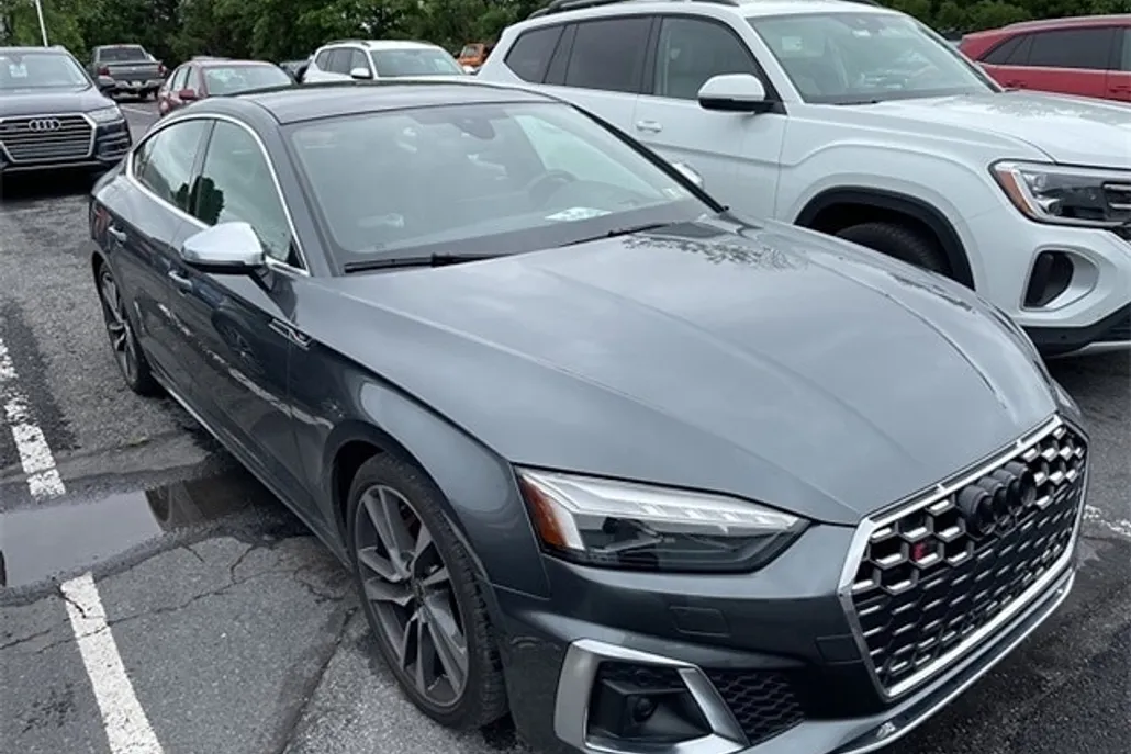 2023 Audi S5 Prestige photo 1