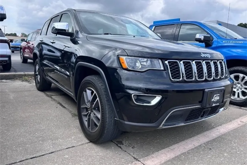 2020 Jeep Grand Cherokee Limited photo 1