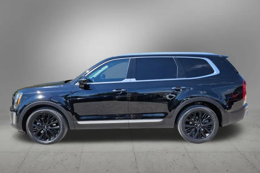 2022 Kia Telluride SX photo 1