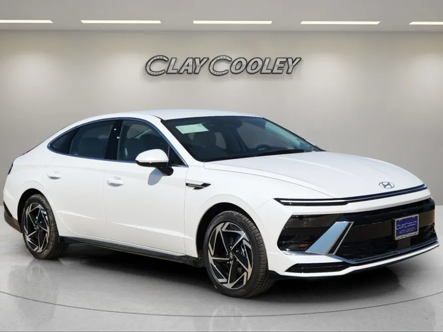 2026 Hyundai Sonata SEL Sport photo 1