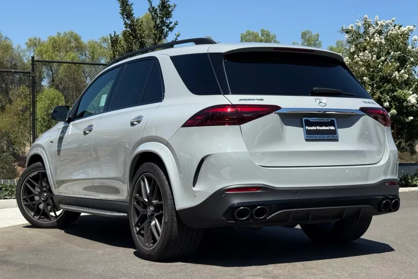 2025 Mercedes Benz GLE 53 AMG photo 1