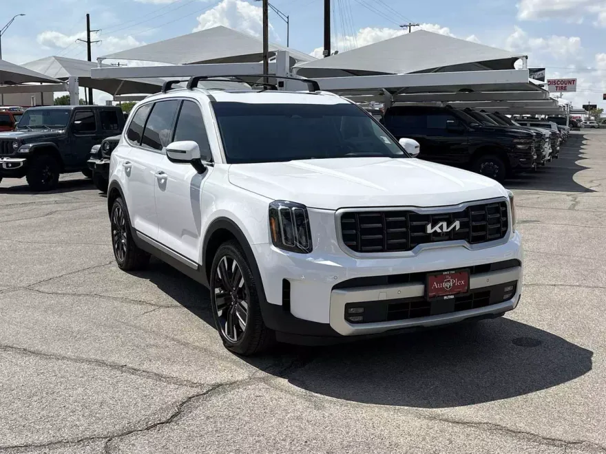 2025 Kia Telluride SX photo 1
