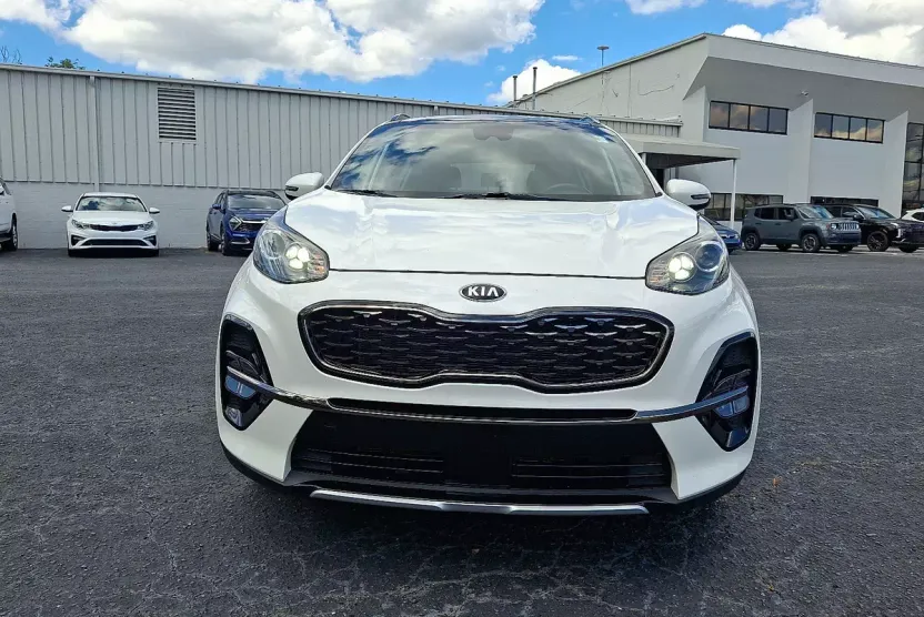 2020 Kia Sportage S photo 1