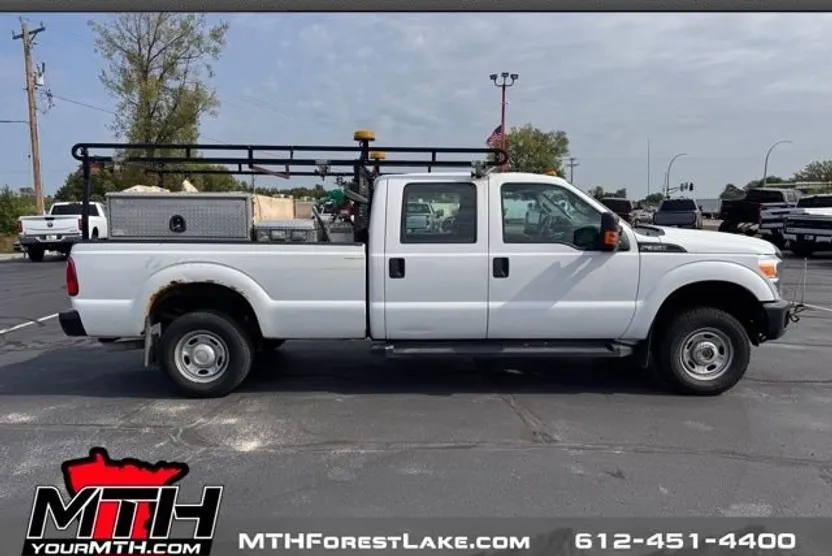 2015 Ford F-350 photo 1