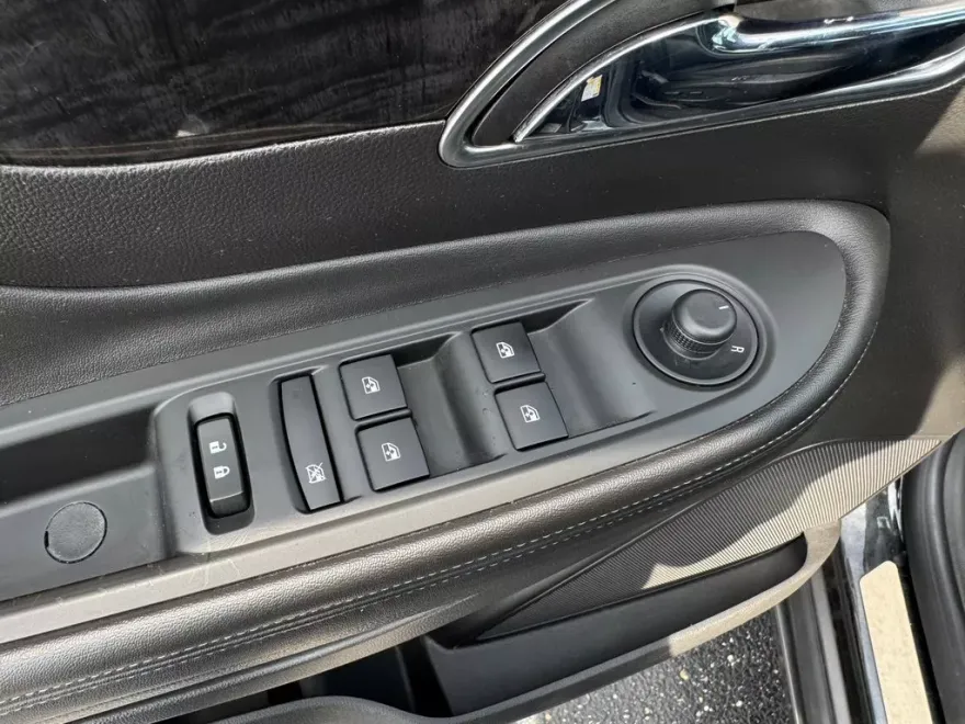 2016 Buick Encore Leather photo 12
