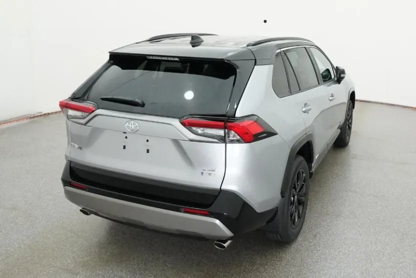 2025 Toyota RAV4 Hybrid XSE photo 1