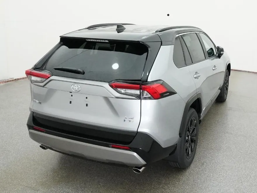 2025 Toyota RAV4 Hybrid XSE photo 1