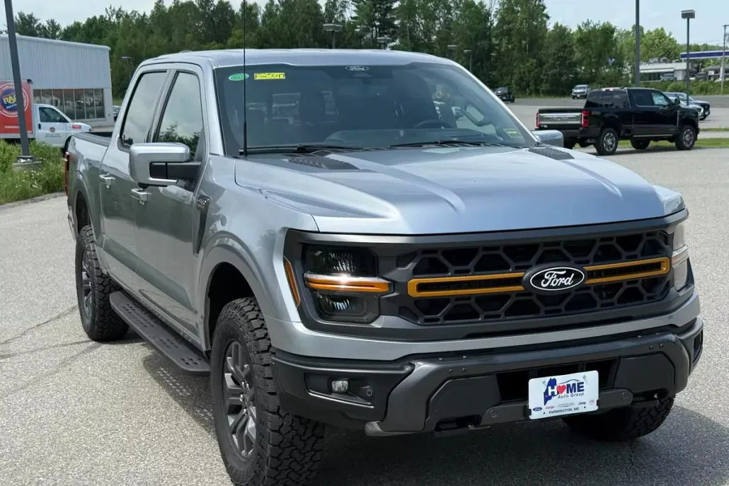 2025 Ford F-150 Tremor photo 1