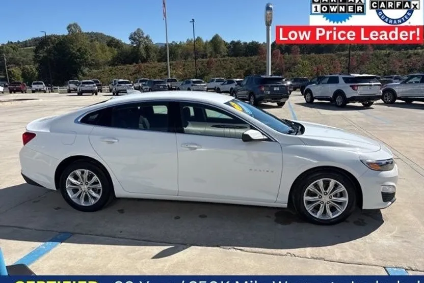 2023 Chevrolet Malibu 1LT photo 1