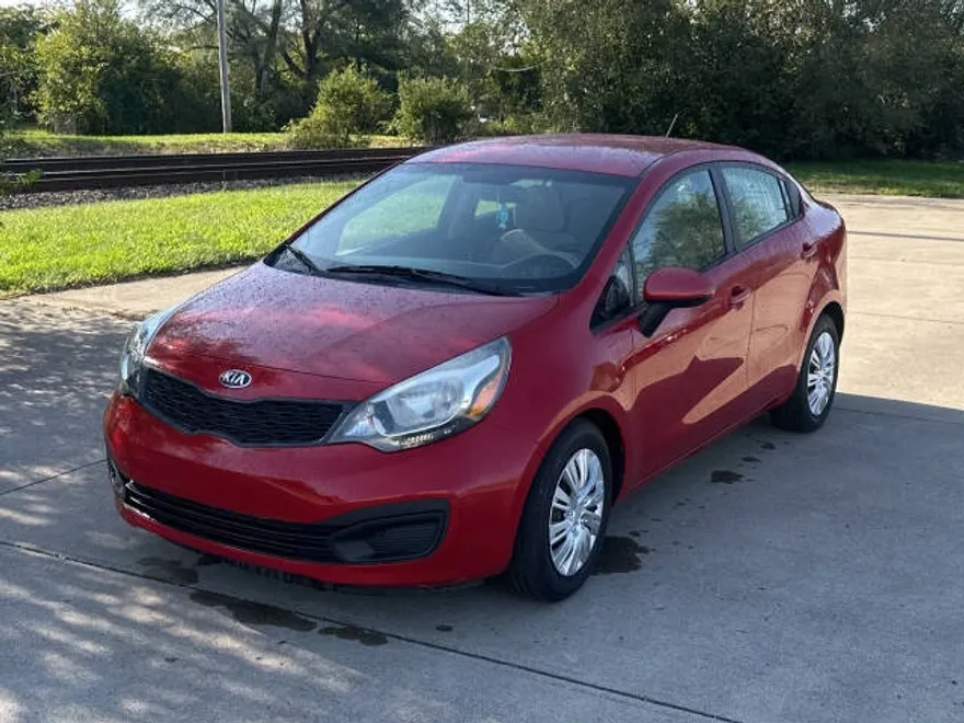 2013 Kia Rio LX photo 1